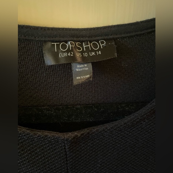 Topshop Skater Fit and Flare Black a Textured 3/4 Sleeve Mini Dress Size 10. - Picture 3 of 5
